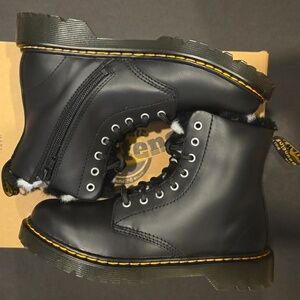 Dr. Martens 1460 Serena J Romario size 3 black boot NIB (fits women's size 5)